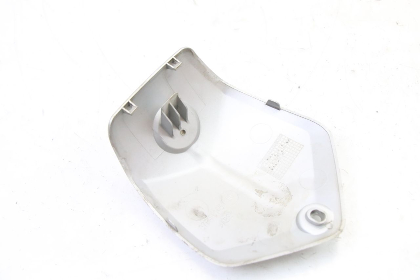 photo de HANDLEBAR COVER YAMAHA X-MAX XMAX 125 (2010 - 2014)