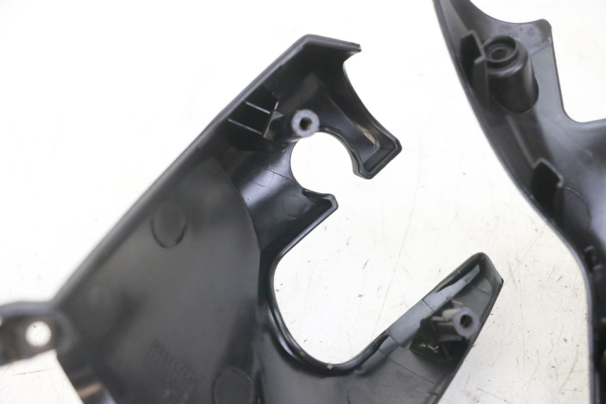 photo de HANDLEBAR COVER YAMAHA X-MAX XMAX 125 (2010 - 2014)