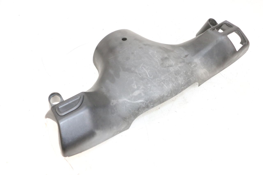 photo de HANDLEBAR COVER PIAGGIO ZIP 4T 50 (2018 - 2020) - Focus on structure