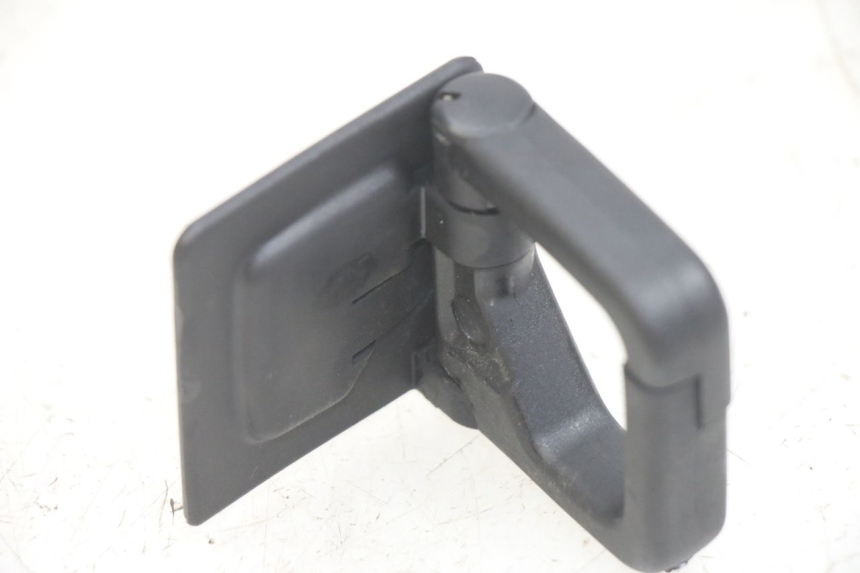 photo de LUGGAGE HOOK APRILIA SXR 50 (2021 - 2023)