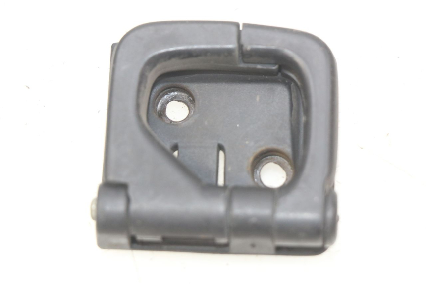photo de BAG HOOK MBK BOOSTER SPIRIT NAKED 50 (2004 - 2017)