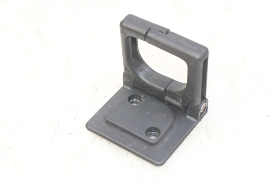 photo de LUGGAGE HOOK PEUGEOT CITYSTAR AIR 125 (2014 - 2017)