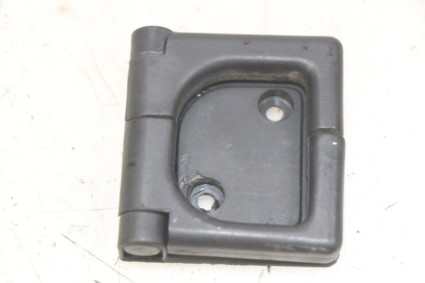 photo de LUGGAGE HOOK PEUGEOT CITYSTAR AIR 125 (2014 - 2017)