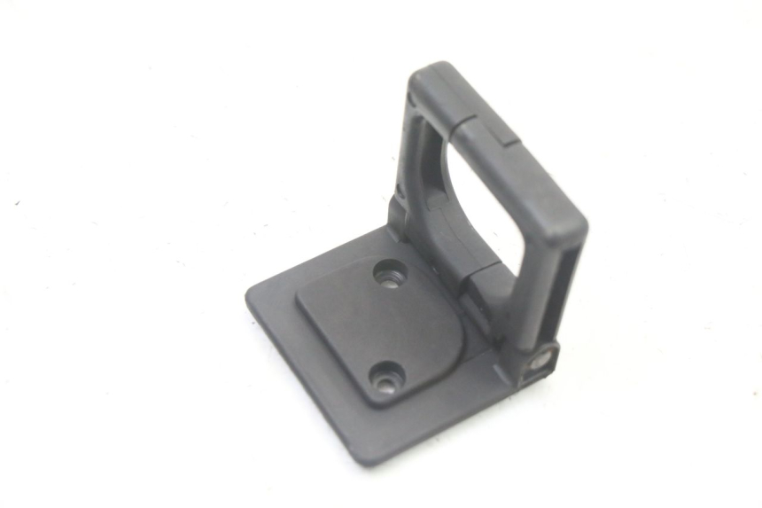 photo de LUGGAGE HOOK PEUGEOT CITYSTAR 50 (2013 - 2017)