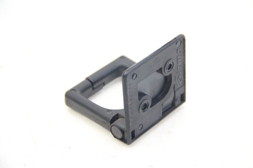 photo de BAG HOOK PEUGEOT CITYSTAR IE 2T 50 (2018 - 2021)