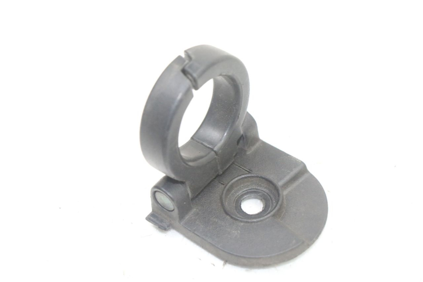 photo de LUGGAGE HOOK SYM FIDDLE 3 III 125 (2014 - 2020)