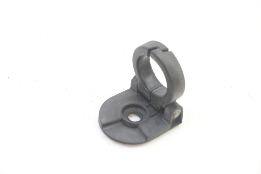 photo de LUGGAGE HOOK SYM FIDDLE 3 III 125 (2014 - 2020)