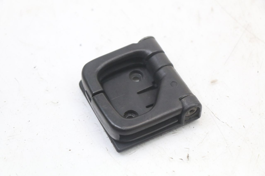 photo de BAG HOOK HONDA NES AROBASE 125 (2000 - 2003)