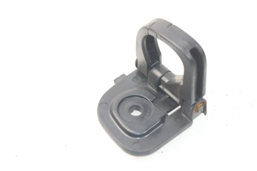 photo de LUGGAGE HOOK JM MOTORS SANTANA 50 (2014 - 2020)