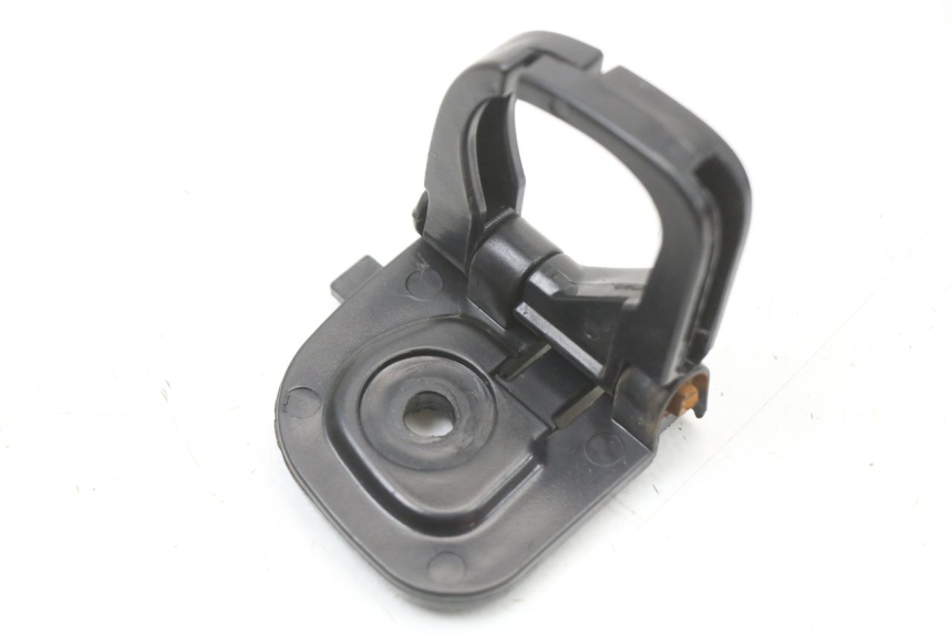 photo de LUGGAGE HOOK JM MOTORS SANTANA 50 (2014 - 2020)