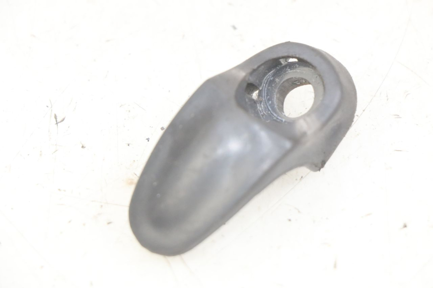 photo de LUGGAGE HOOK KYMCO AGILITY 16+ 4T 50 (2018 - 2023)