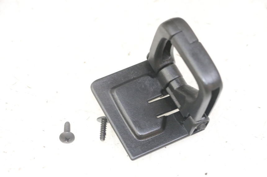 photo de BAG HOOK PIAGGIO NRG POWER PUREJET 50 (2018 - 2021)