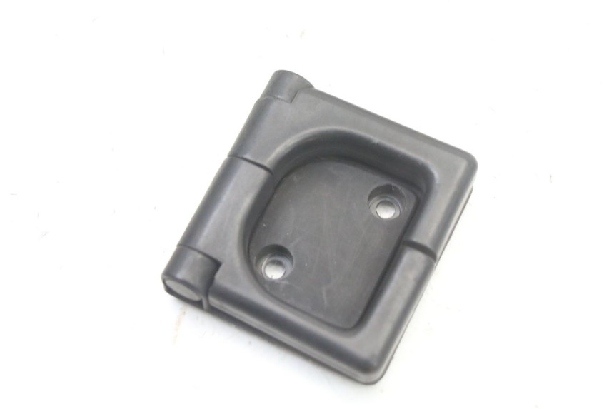 photo de LUGGAGE HOOK PEUGEOT CITYSTAR 125 (2011 - 2017)