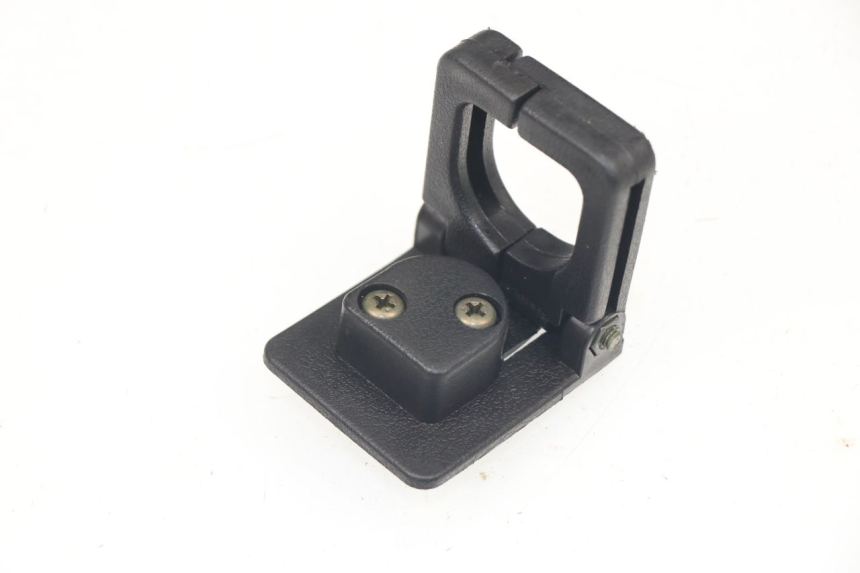 photo de BAG HOOK PEUGEOT SUM UP 125 (2008 - 2013)