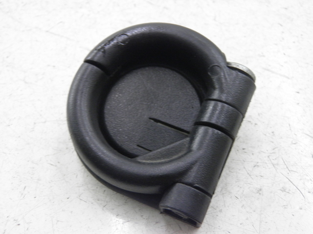 photo de LUGGAGE HOOK PIAGGIO FLY 2T 50 (2004 - 2017)