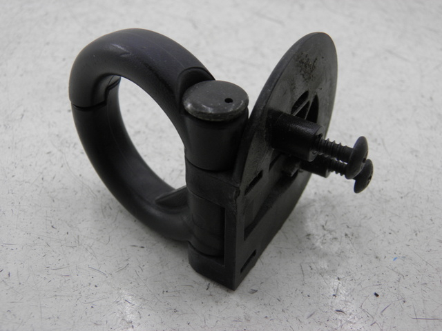 photo de LUGGAGE HOOK PIAGGIO X9 EVOLUTION 125 (2003 - 2007)