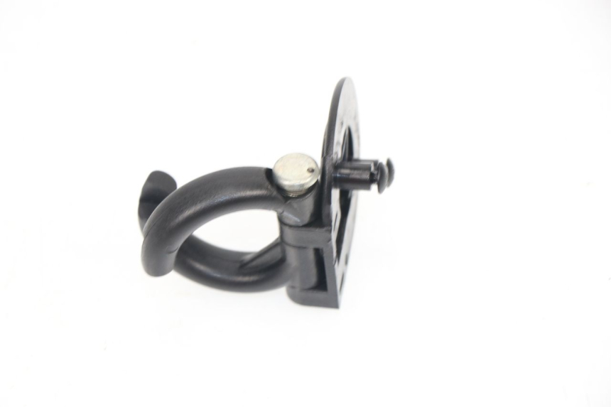 photo de LUGGAGE HOOK PIAGGIO ZIP 2T 50 (2009 - 2019)