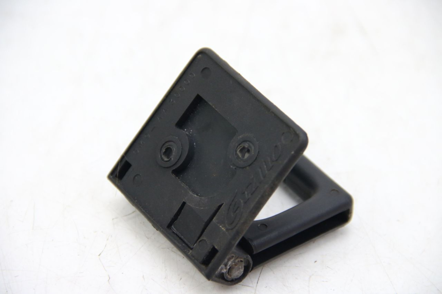 photo de LUGGAGE HOOK PEUGEOT SATELIS COMPRESSOR K15 125 (2006 - 2009)