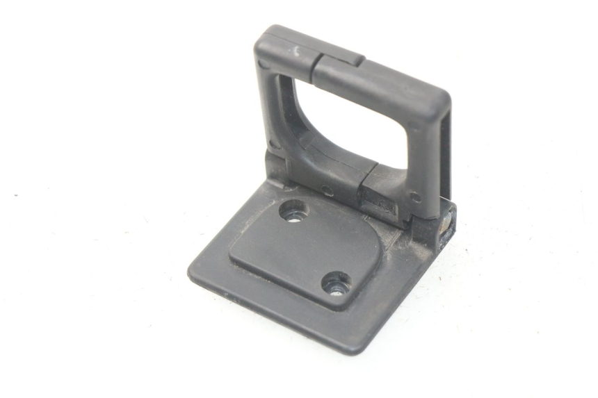 photo de BAG HOOK PEUGEOT SATELIS 300 (2012 - 2015)