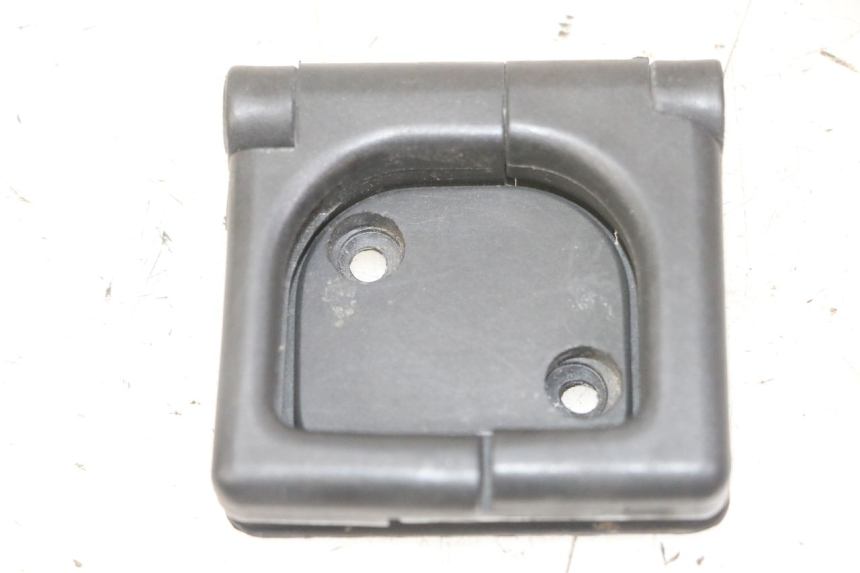 photo de BAG HOOK PEUGEOT SATELIS 125 (2013 - 2018)