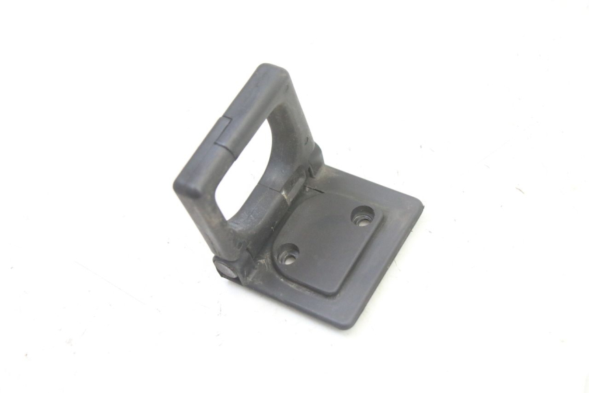 photo de BAG HOOK PEUGEOT SATELIS 250 (2006 - 2012)