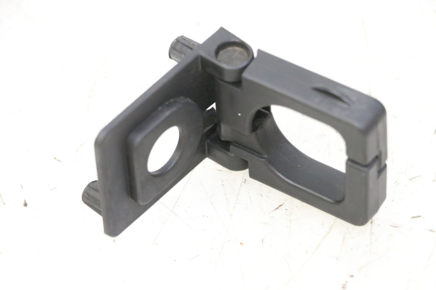 photo de BAG HOOK PEUGEOT STREETZONE I 2T 50 (2018 - 2020)