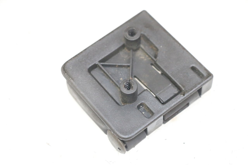 photo de BAG HOOK PIAGGIO SUPER LX 125 (2000 - 2003)