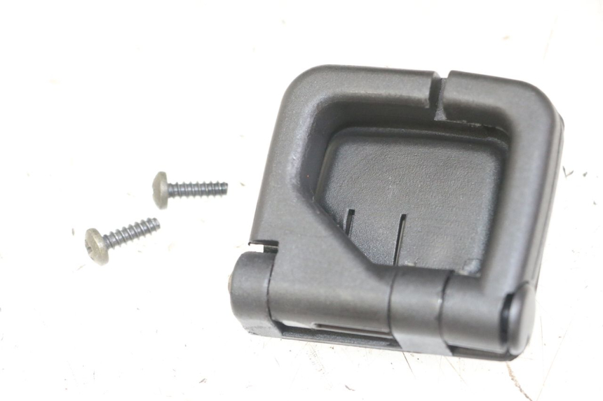 photo de LUGGAGE HOOK APRILIA SXR 50 (2021 - 2023)