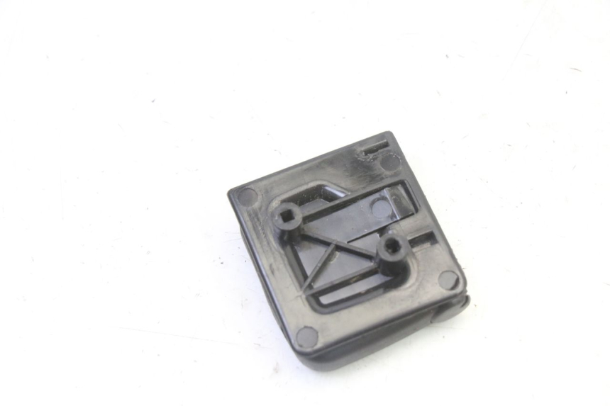 photo de LUGGAGE HOOK APRILIA SXR 50 (2021 - 2023)