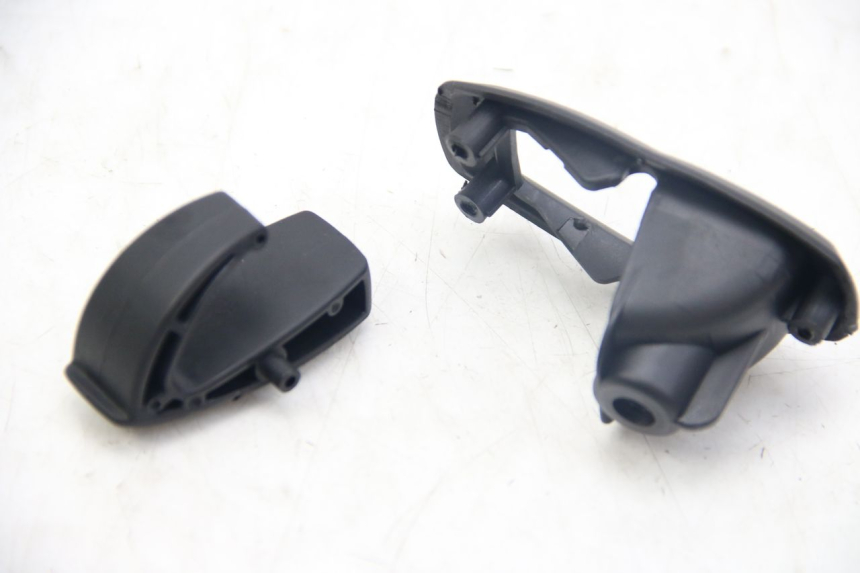 photo de LUGGAGE HOOK SYM JET 4 4T 50 (2018 - 2021)