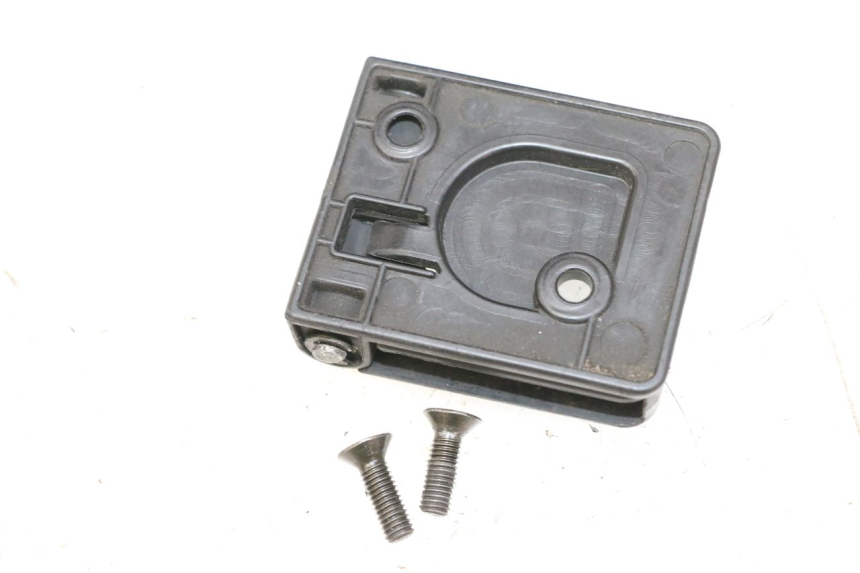 photo de LUGGAGE HOOK PEUGEOT VIVACITY NEW 4T 50 (2008 - 2017)