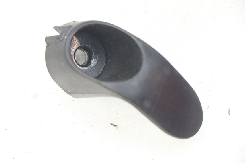 photo de LUGGAGE HOOK YAMAHA D'ELIGHT DELIGHT 115 (2013 - 2017)