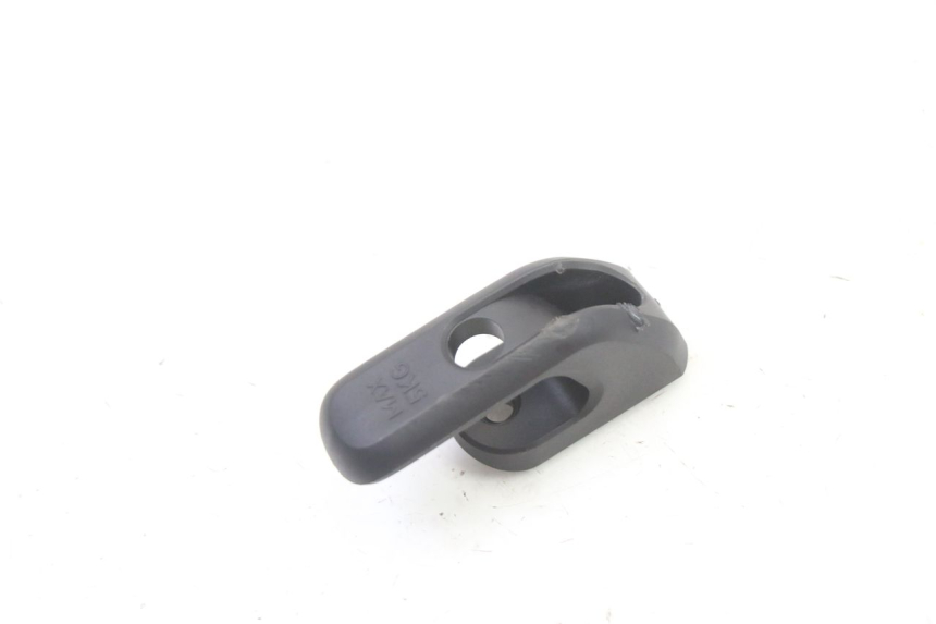 photo de BAG HOOK SEGWAY NINEBOT ZT3 PRO 1