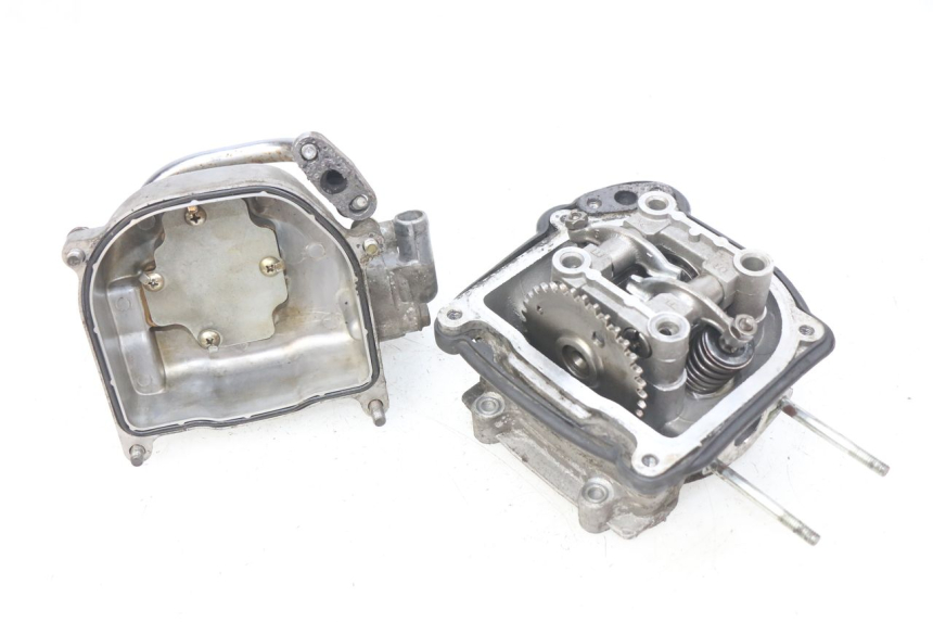 photo de CYLINDER HEAD KYMCO AGILITY 4T 50 (2005 - 2018)