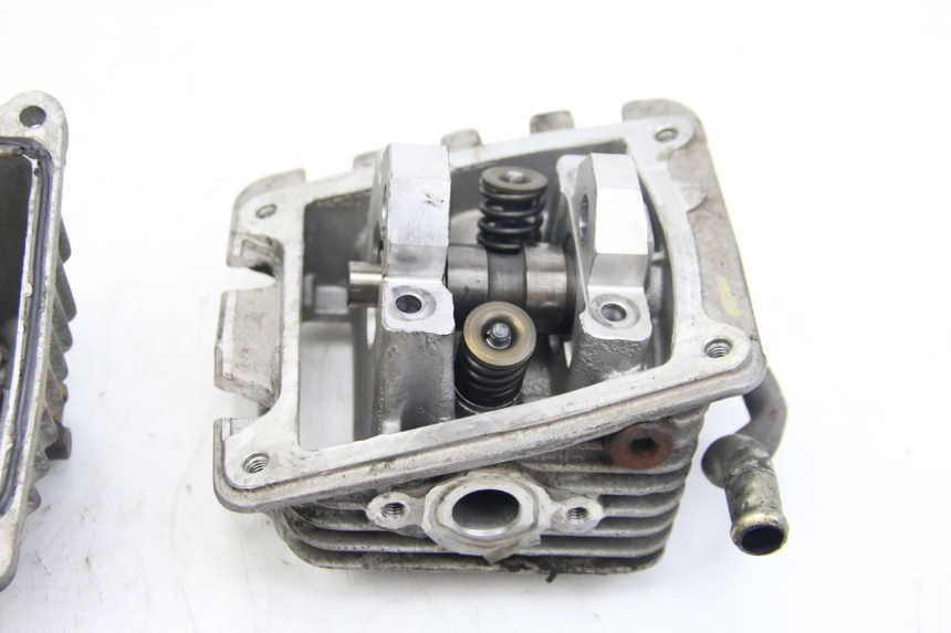 photo de CYLINDER HEAD APRILIA SCARABEO 4T 50 (2009 - 2017)