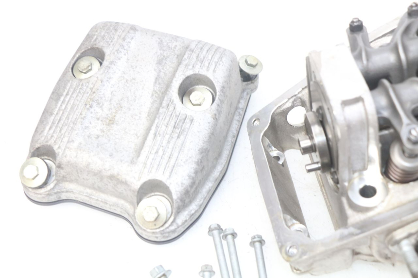 photo de REAR CYLINDER HEAD APRILIA SRV 850 (2012 - 2017)