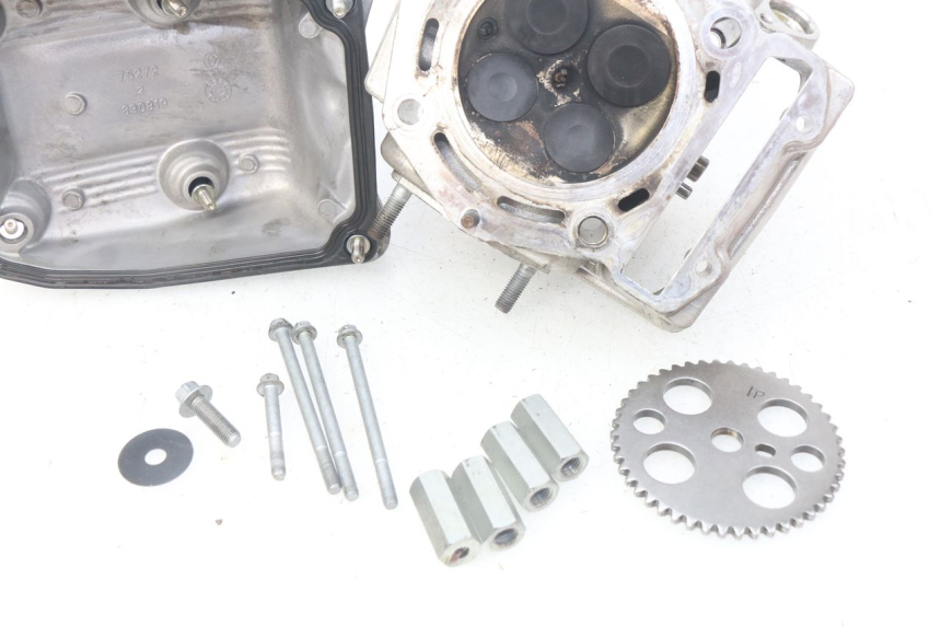 photo de REAR CYLINDER HEAD APRILIA SRV 850 (2012 - 2017)