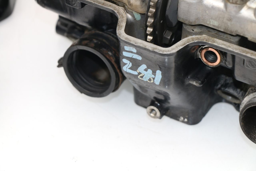 photo de REAR CYLINDER HEAD HONDA VF 1000 (1984 - 1988)
