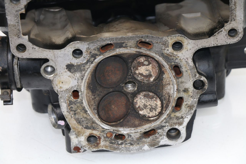 photo de REAR CYLINDER HEAD HONDA VF 1000 (1984 - 1988)