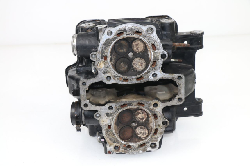 photo de REAR CYLINDER HEAD HONDA VF 1000 (1984 - 1988)