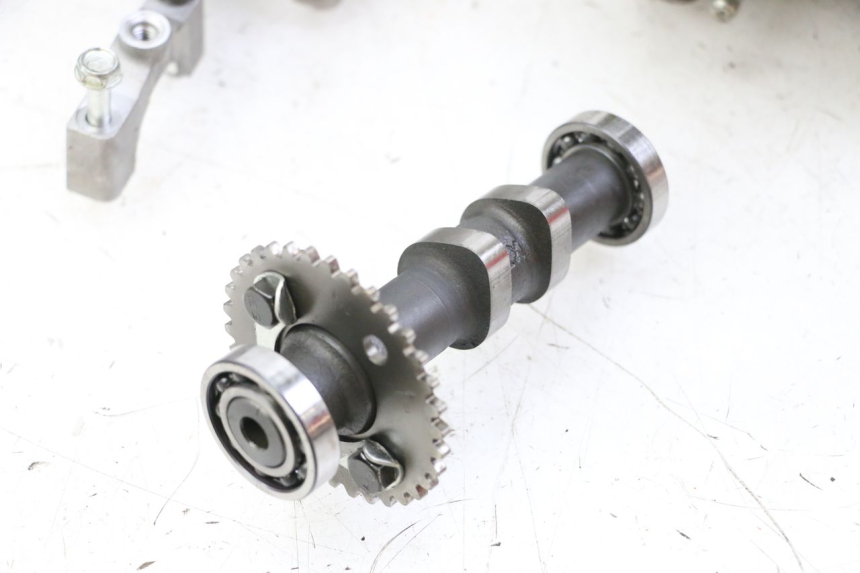photo de REAR CYLINDER HEAD HYOSUNG GTR 125 (2006 - 2008)