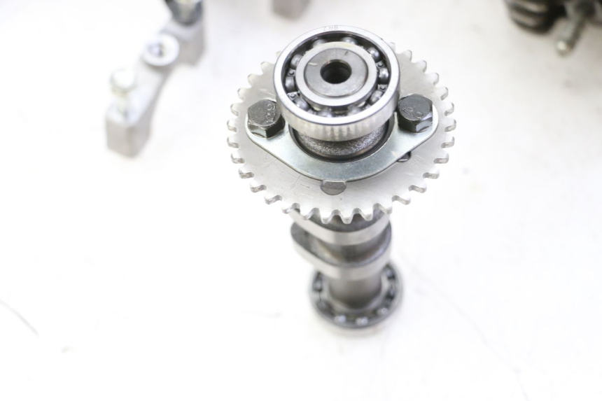 photo de REAR CYLINDER HEAD HYOSUNG GTR 125 (2006 - 2008)