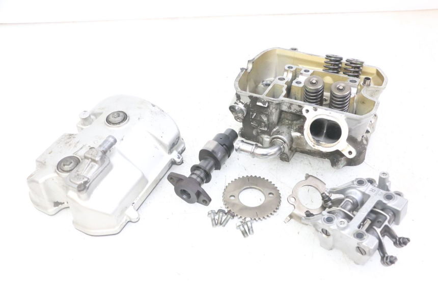 photo de REAR CYLINDER HEAD HONDA NTV DEAUVILLE ABS 700 (2007 - 2016)
