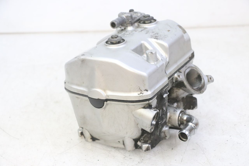 photo de REAR CYLINDER HEAD HONDA NTV DEAUVILLE ABS 700 (2007 - 2016)