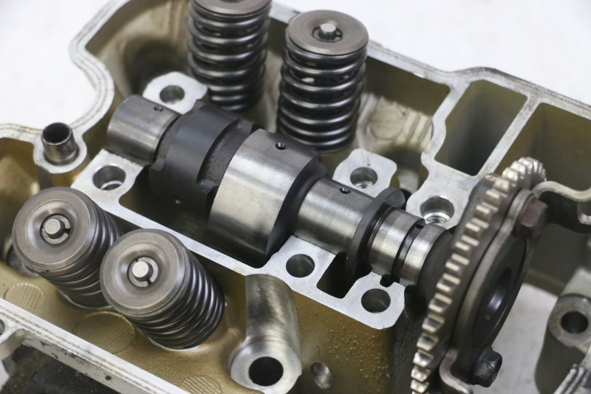 photo de REAR CYLINDER HEAD HONDA NTV DEAUVILLE ABS 700 (2007 - 2016)