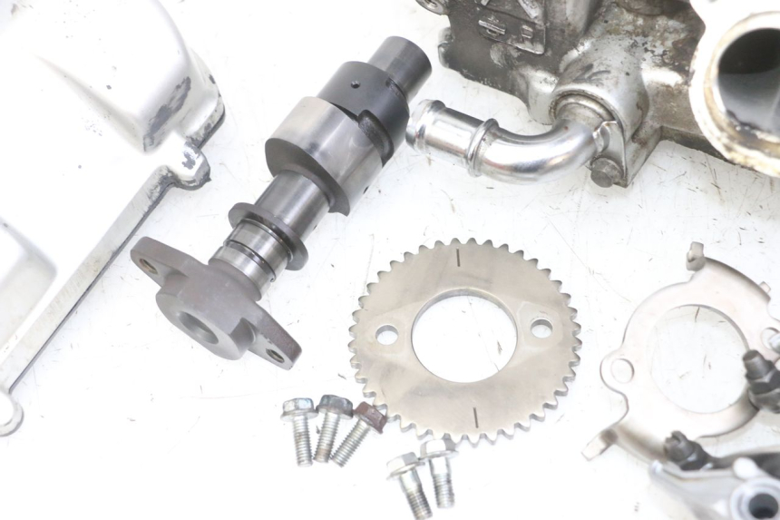 photo de REAR CYLINDER HEAD HONDA NTV DEAUVILLE ABS 700 (2007 - 2016)