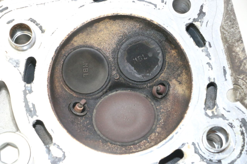 photo de REAR CYLINDER HEAD HONDA NTV DEAUVILLE 650 (2001 - 2006)