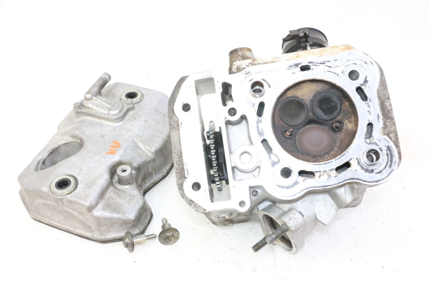 photo de REAR CYLINDER HEAD HONDA NTV DEAUVILLE 650 (2001 - 2006)