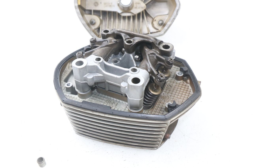 photo de FRONT CYLINDER HEAD BMW R GS 1200 (2005 - 2007)