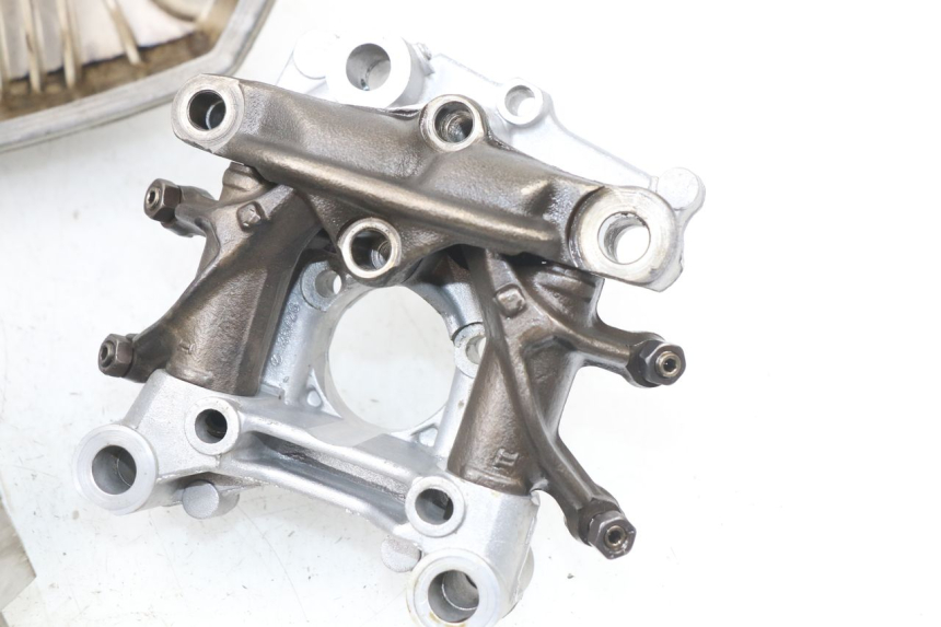 photo de FRONT CYLINDER HEAD BMW R GS 1200 (2005 - 2007)